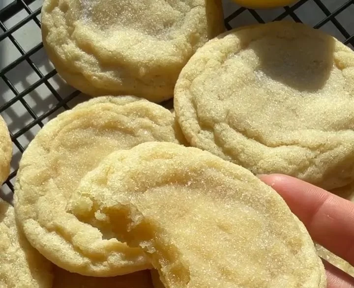 Soft & Chewy Lemon Cookies