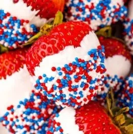 Patriotic chocolate covered strawberries for 4th of July celebration.